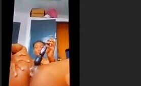 Oduola Tolashe Rubbing A Vibrating Dildo On Her Wet Clitoris Pussy