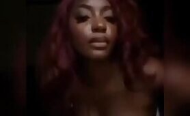 Lady Strip Herself Naked Display Her Round Breast