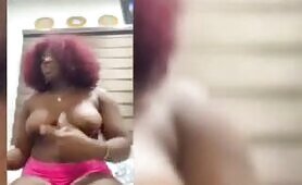 Leak Topless Video Of Big Girl Rose