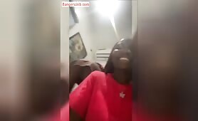 Nicole Expose Her Bestfriend Pussy