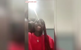 Nicole Expose Her Bestfriend Pussy