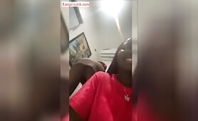 Nicole Expose Her Bestfriend Pussy