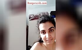 Horny indian girl stripping nude on webcam 