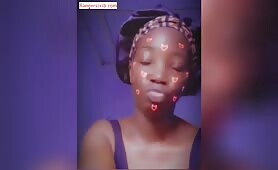 Aunty Shakira Challenge!! 21 Year Old Favour Twerks Her Pussy And Fingers It In The Challenge