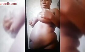 Married Lady Zainab Sent Me Her Nude Video