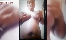 Married Lady Zainab Sent Me Her Nude Video