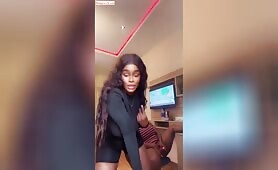 Instagram Oliviaxemmanuel Roommate Masturbate On Camera