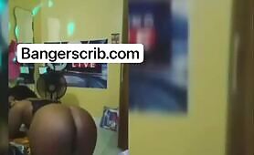 Aléxia From Cape Town Live Video