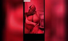 Busty Snap Babe Leak