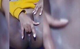 Watch How My Accra Babe Masturbates When Horny