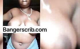 Oyin Takes Off Her Clothes
