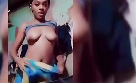 Maria Feeling Good Naked