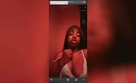 Nigerian Girl Flashing Her Pussy On Buzzcast Live Stream As She Teases